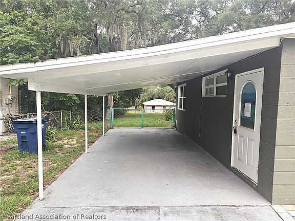2nd image of 1703 Rainbow Ave