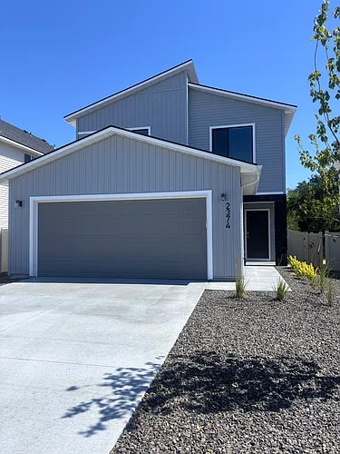 2374 W Fallon Loop Photo 1