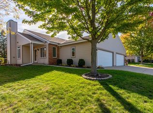 2021 Wolf Rd, Waukesha, WI 53186