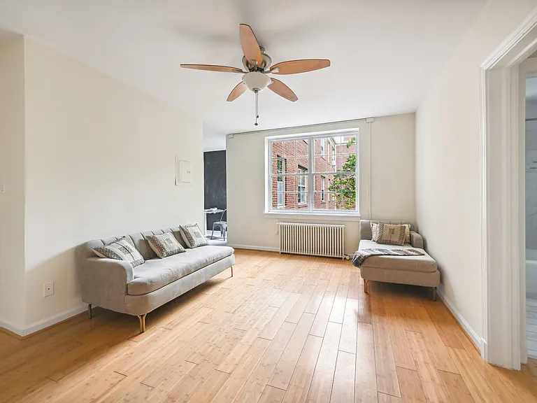 939 Longfellow St NW #205 — Photo 6