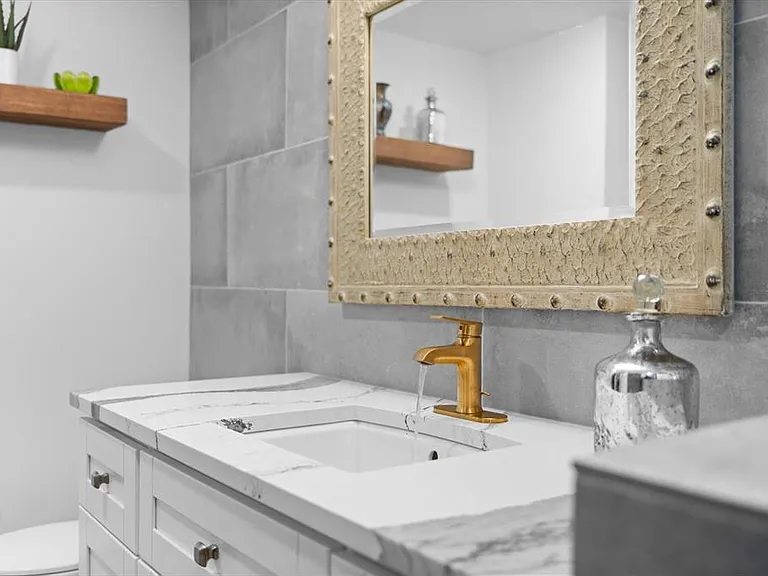 3700 S Osprey Ave #214 — Photo 26