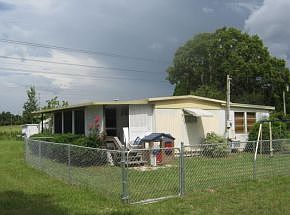 2nd image of 4903 W Trinity Pl