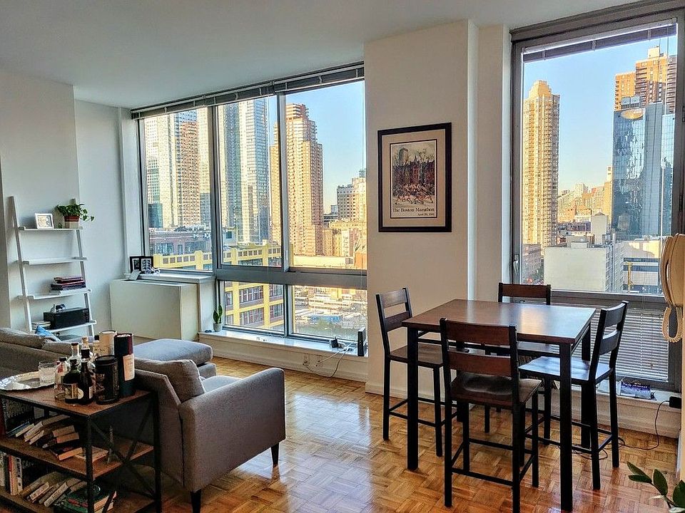 1st image of 455 W 37th St APT 1019