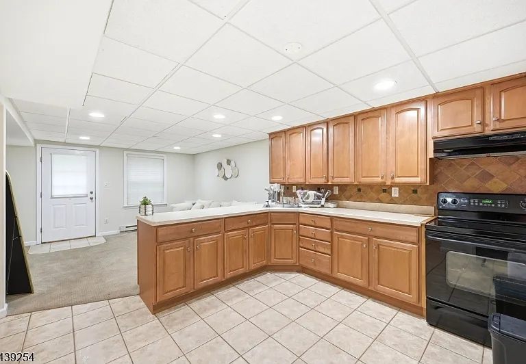 75 Spring Hill Cir — Photo 19