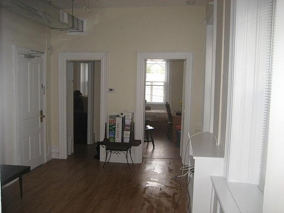 5th image of 156 Cotton St