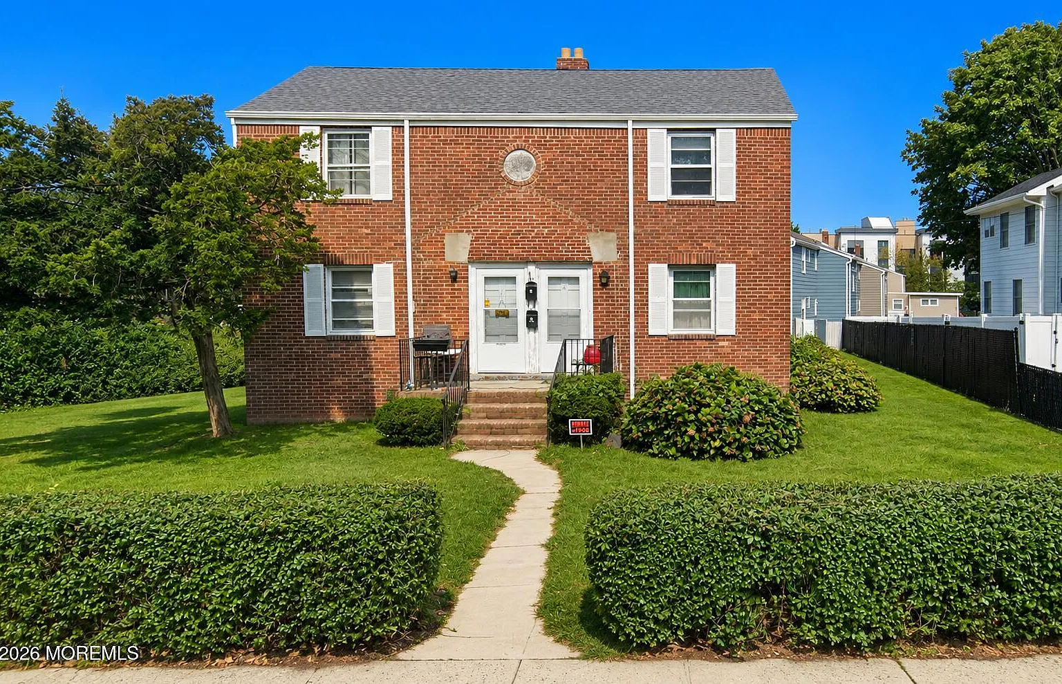 2 bed, 1788 sqft, $2,000 — Photo 1