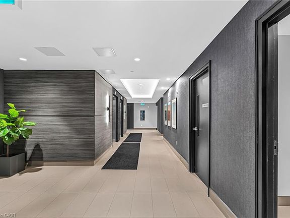4th image of 460 Gordon Krantz Ave #601