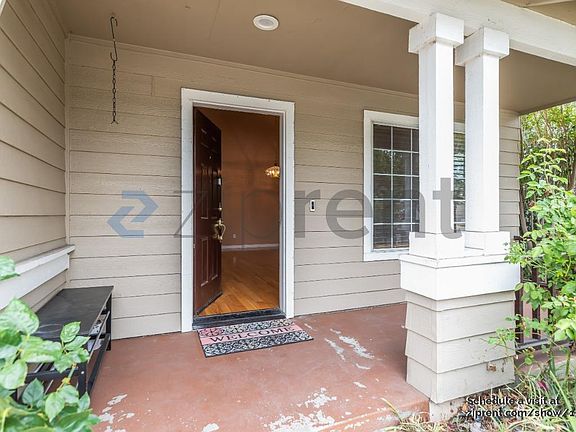 3rd image of 1448 Leaftree Cir