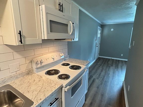 2nd image of 3216 Forest Brook Rd #1