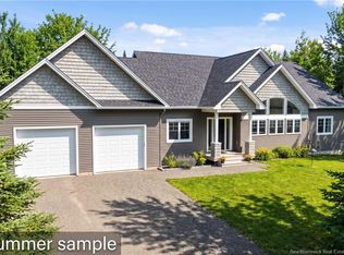 136 Daniel Dr, Moncton, NB E1H0B4