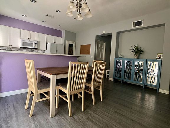 4th image of 38220 Mendocino Way