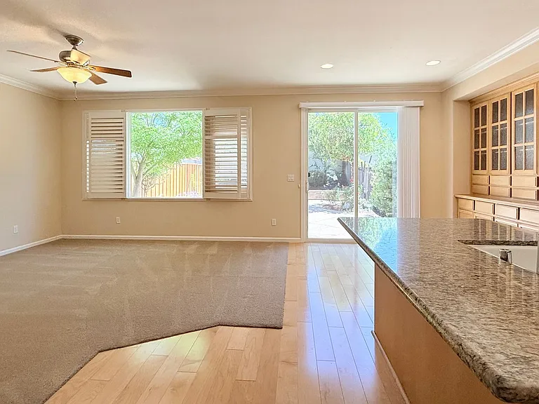 304 Karelian St — Photo 20
