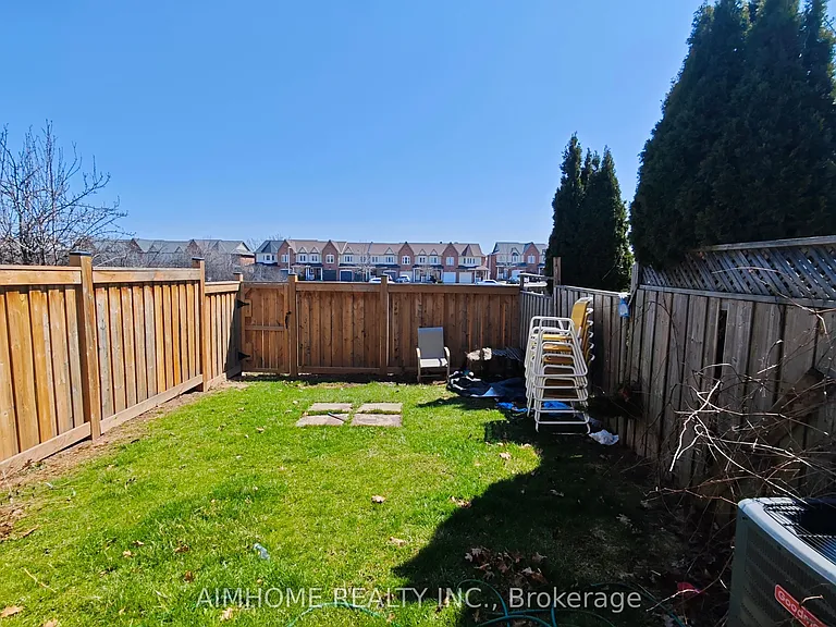340 Kittridge Rd — Photo 36