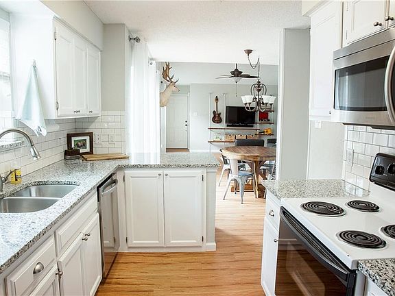 4th image of 1403 Las Jardines Ct
