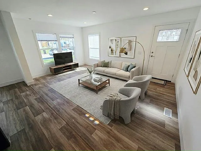 205 Janjo Dr #208 — Photo 2