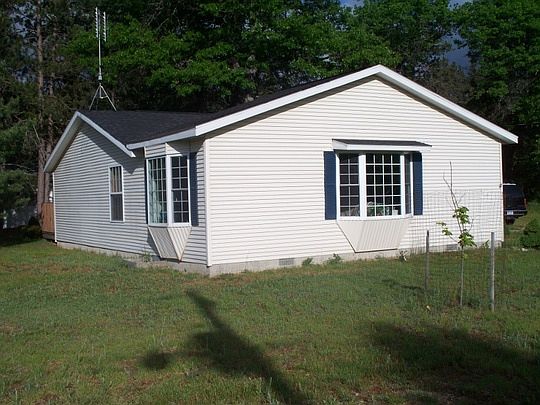 4th image of 2993 Creekview Dr