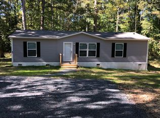 64 Hall Ln, Fredericksburg, VA 22406