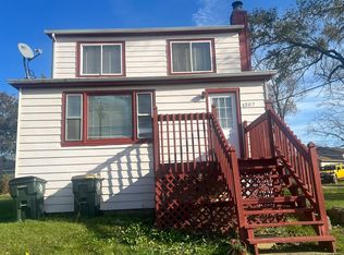 1307 N Cedar Lake Rd, Round Lake, IL 60073