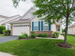 2050 Highbury Ln, Aurora, IL 60502