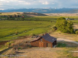 156 Old Brazzill Ranch Rd, Pinedale, WY 82941