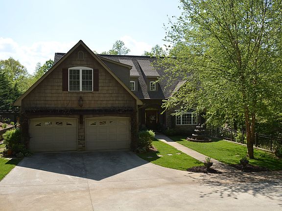 2nd image of 453 Chattahoochee Winds Dr