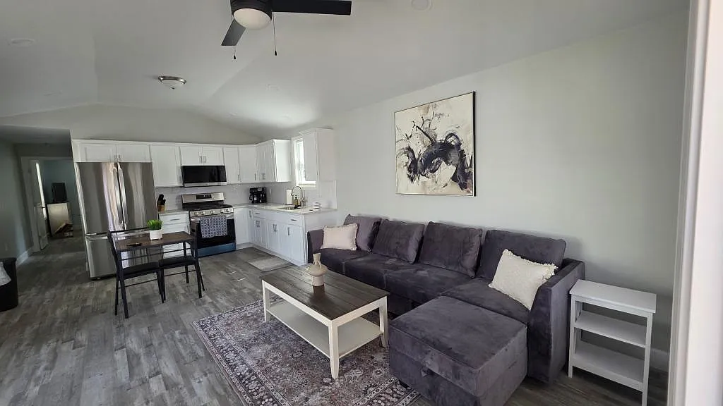 6520 Ridge Rd — Photo 1