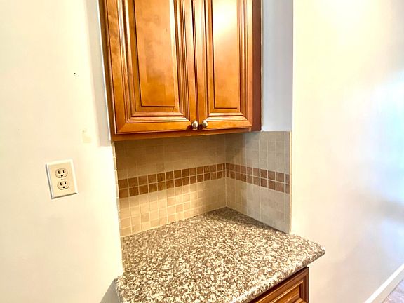 2nd image of 303 Bay 11th St #1