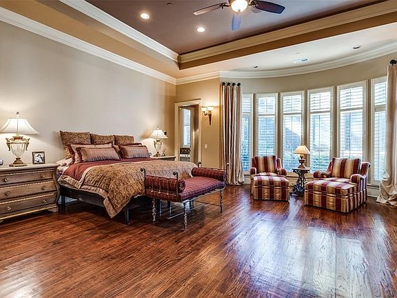 5th image of 6315 Chamberlyne Dr