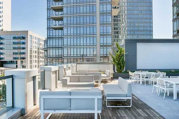 Rented by MNS | media 5