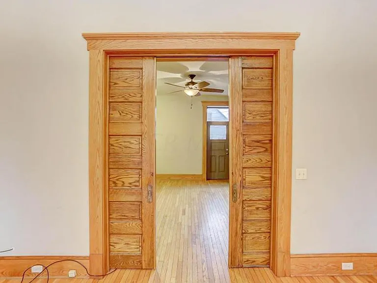 250 Wilber Ave — Photo 27