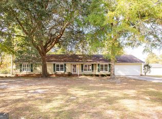 2959 Chadwick Dr, Waycross, GA 31501