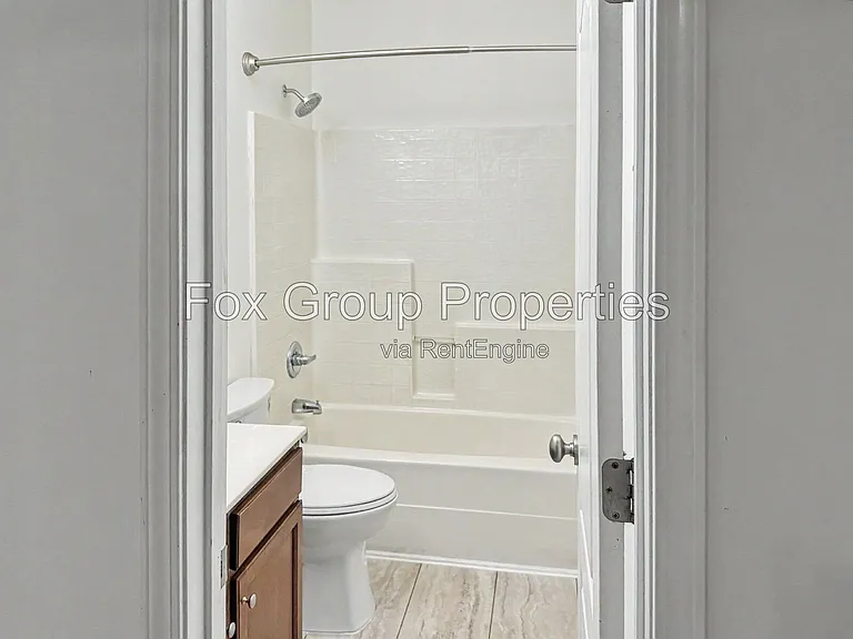 7224 Caley St — Photo 30