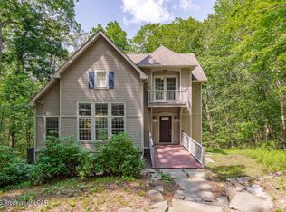 852 Mosiers Knob Rd, East Stroudsburg, PA 18301