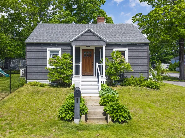 8 Somerset Avenue, Old Orchard Beach, ME 04064