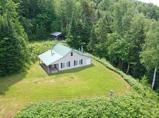 289 Gorham Dr, East Burke, VT 05832