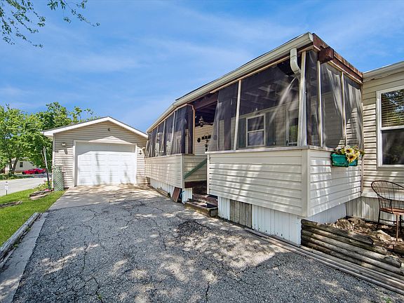 4th image of 7500 Bloomfield Rd Lot 22