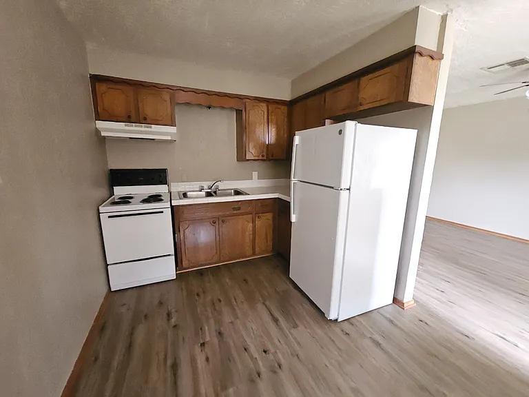 1208 NW Dearborn Ave #C — Photo 5