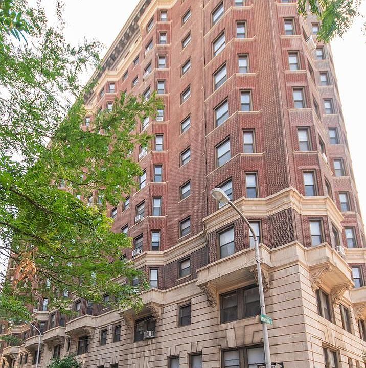 1st image of 250 S 13th St APT 5B
