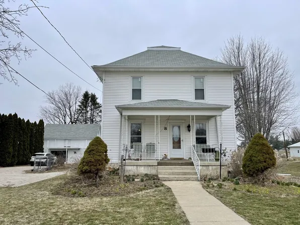 8 W 8th St, Milledgeville, IL 61051