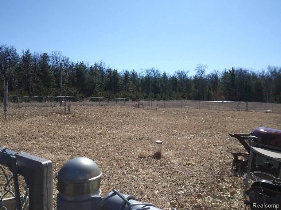 2nd image of 1328 Waters Edge