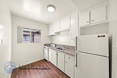 13444-13460 Prairie Ave. Photo 1