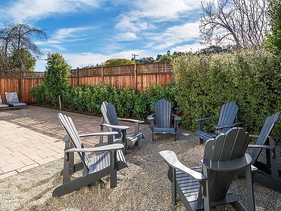 5th image of 217 Solano Street