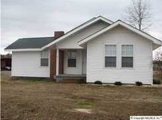 610 Section Line Rd, Albertville, AL 35950