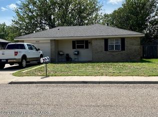1022 Holly Ln, Canyon, TX 79015