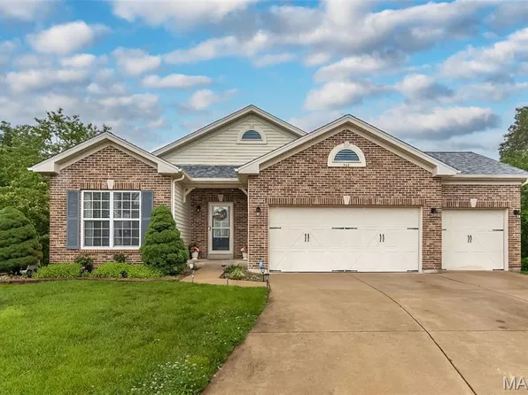 342 America St, Wentzville, MO 63385