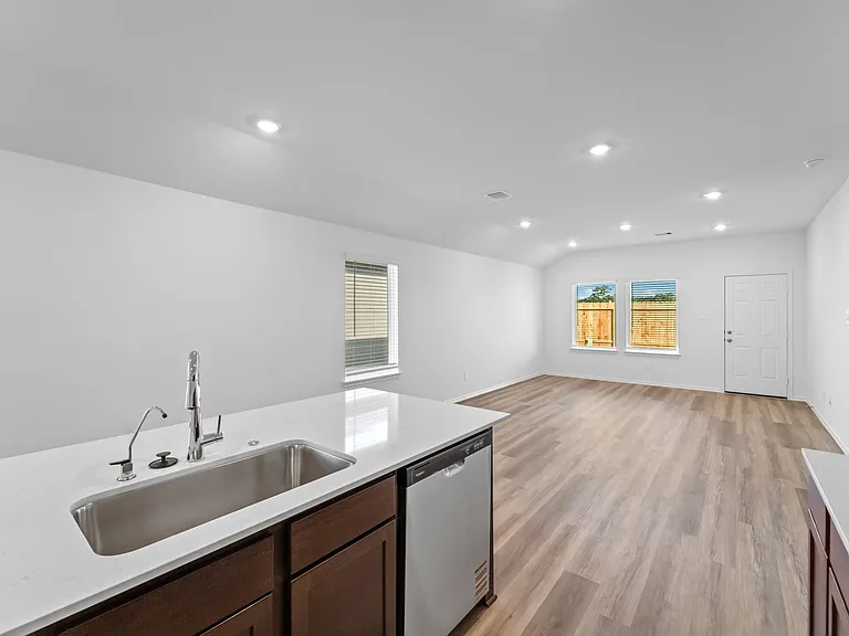 1011 Vilana Ridge Ln — Photo 9