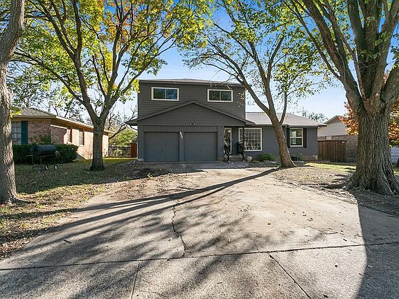 5th image of 1106 Lorrie Dr