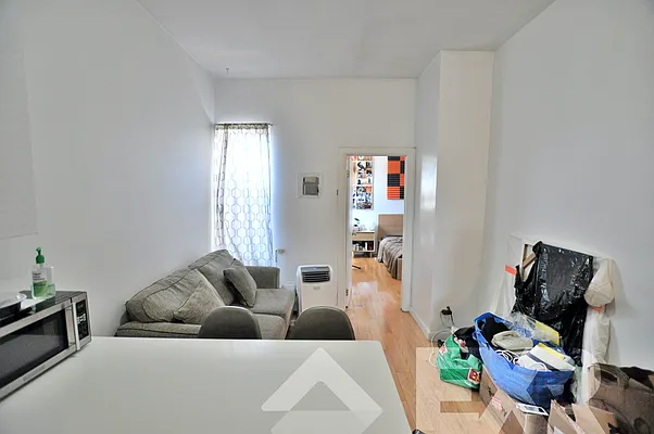 Rented by EXR | media 7