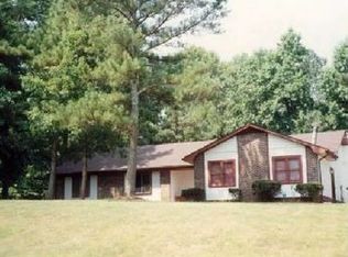1172 Sommerset Dr, Lawrenceville, GA 30043