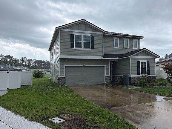 2nd image of 95521 Hanover Ct